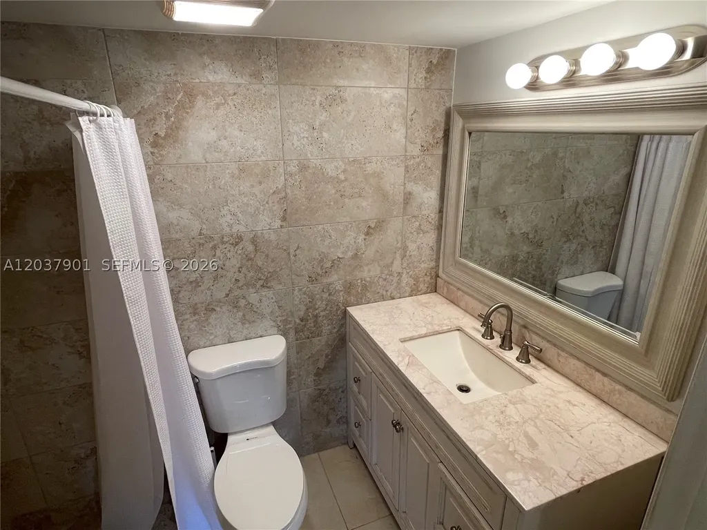 3690 N 56th Avenue Hollywood FL 33021