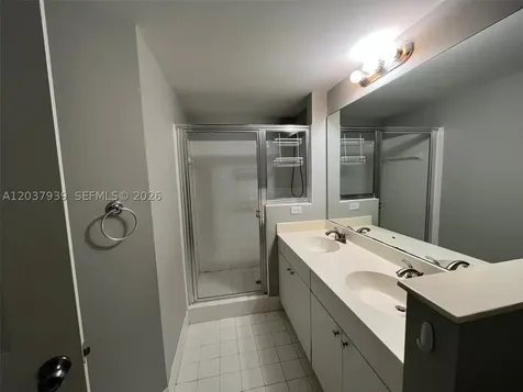 Sunny Isles Beach FL 33160