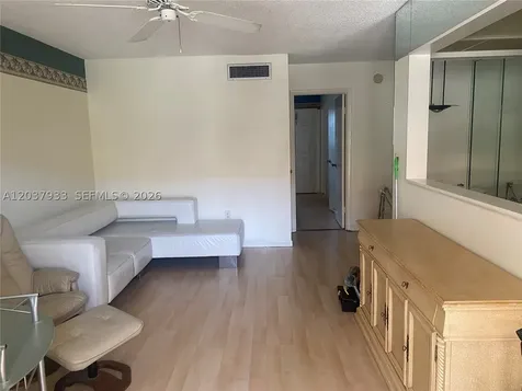 415 NE 2nd Street Hallandale Beach FL 33009