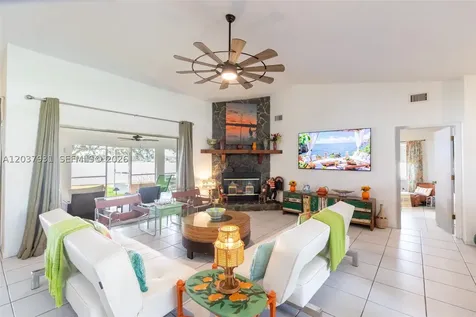 3118 Tanglewylde Avenue Lake Placid FL 33852