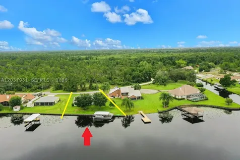 3118 Tanglewylde Avenue Lake Placid FL 33852