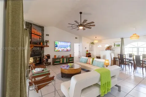 3118 Tanglewylde Avenue Lake Placid FL 33852