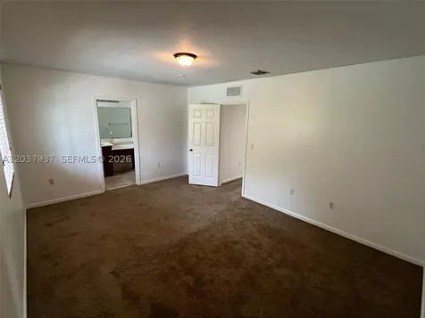 27568 SW 143rd Avenue Homestead FL 33032
