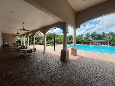 27568 SW 143rd Avenue Homestead FL 33032