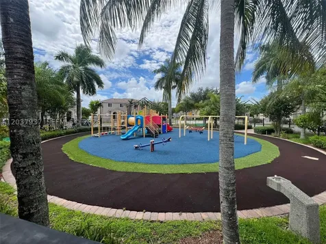 27568 SW 143rd Avenue Homestead FL 33032