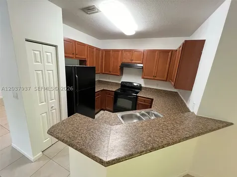 27568 SW 143rd Avenue Homestead FL 33032