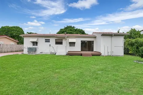 241 Hammond Drive Miami Springs FL 33166