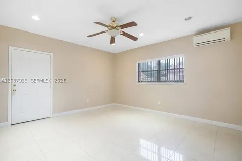 241 Hammond Drive Miami Springs FL 33166