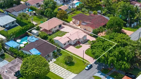 241 Hammond Drive Miami Springs FL 33166