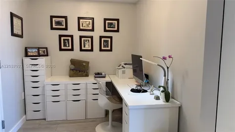 45 SW 9th Street Miami FL 33130