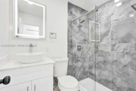 2343 NW 28th Street Oakland Park FL 33311