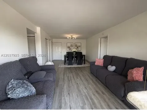 8200 SW 210th Street Cutler Bay FL 33189