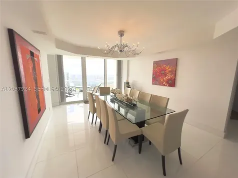 7000 Island Boulevard Aventura FL 33160