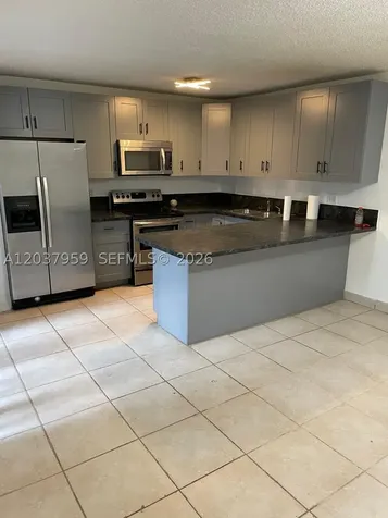 2060 SW 90th Avenue Davie FL 33324