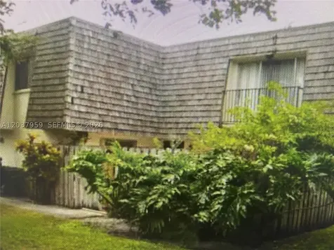 2060 SW 90th Avenue Davie FL 33324