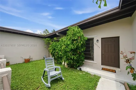 20525 Jacaranda Road Cutler Bay FL 33189