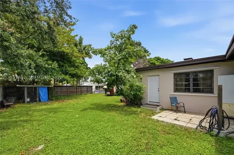 20525 Jacaranda Road Cutler Bay FL 33189