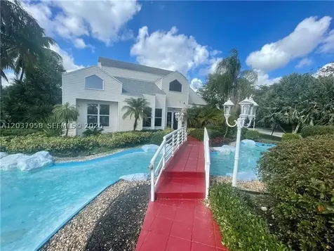 3429 NW 44th Street Oakland Park FL 33309