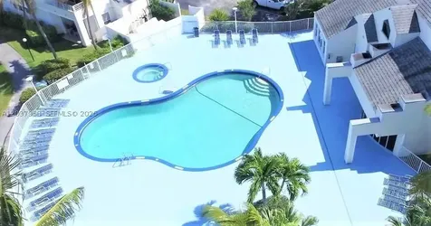 3429 NW 44th Street Oakland Park FL 33309
