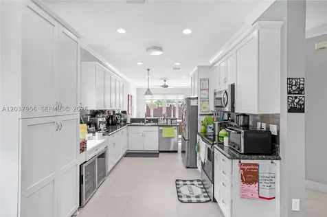 4152 Sapphire Terrace Weston FL 33331
