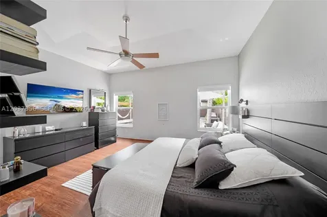 4152 Sapphire Terrace Weston FL 33331