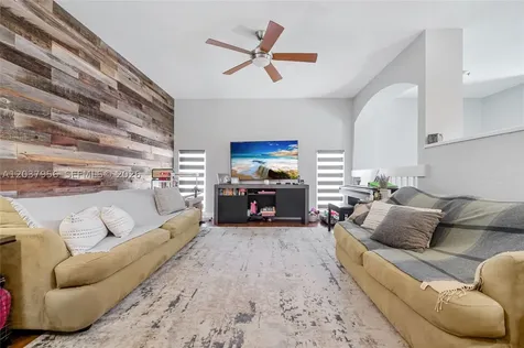 4152 Sapphire Terrace Weston FL 33331