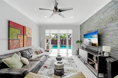 4152 Sapphire Terrace Weston FL 33331