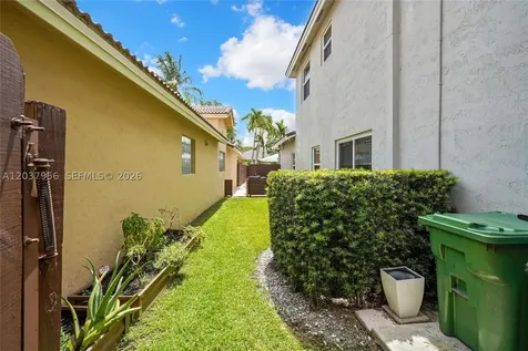4152 Sapphire Terrace Weston FL 33331