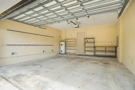 8919 NE 10th Avenue Miami FL 33138