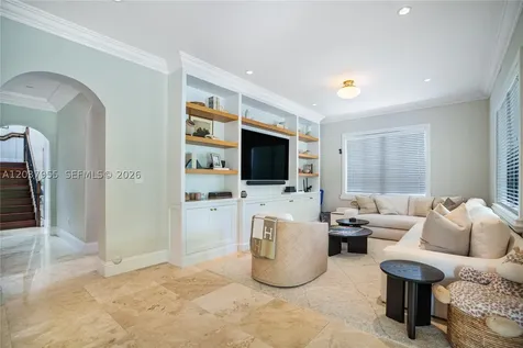 8919 NE 10th Avenue Miami FL 33138