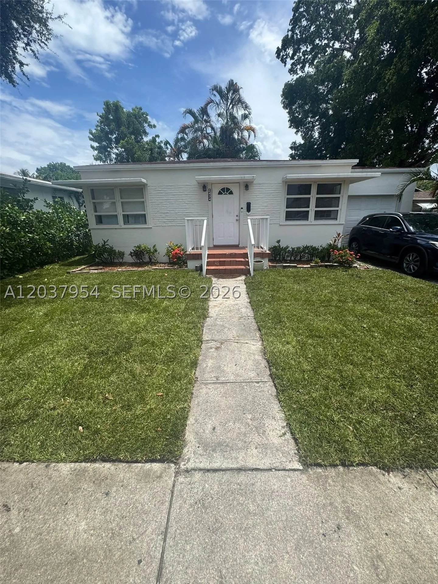 2434 Pierce Street Hollywood FL 33020