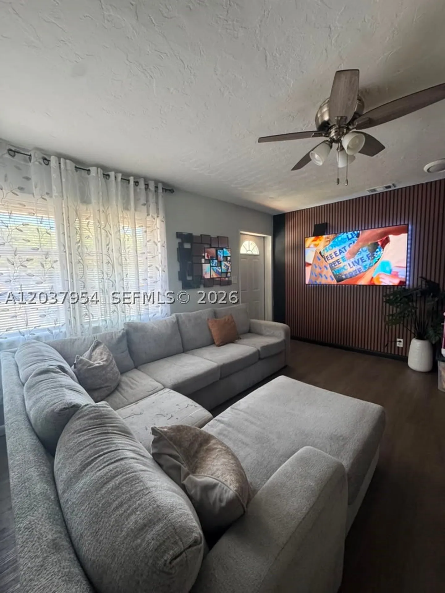 2434 Pierce Street Hollywood FL 33020