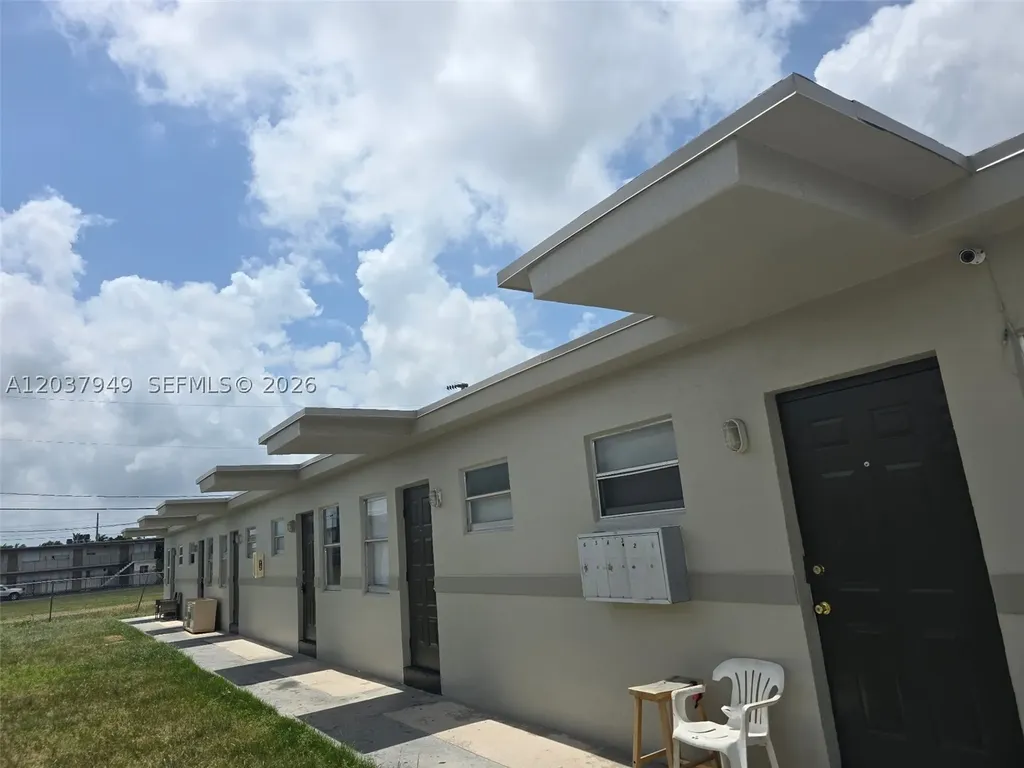 320 SW 11th Avenue Homestead FL 33030