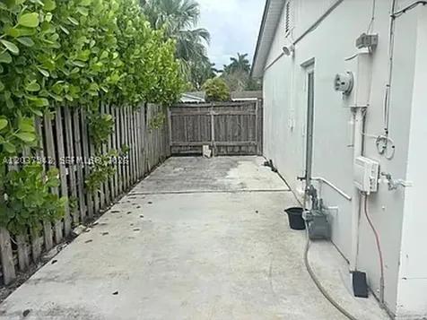 12500 SW 104th Terrace Miami FL 33186