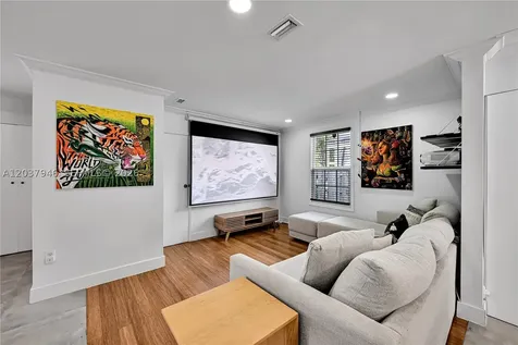 21150 NE 3rd Avenue Miami FL 33179