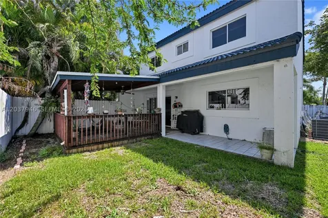 21150 NE 3rd Avenue Miami FL 33179