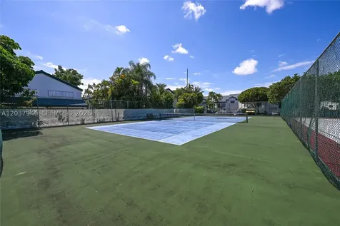 21150 NE 3rd Avenue Miami FL 33179