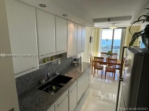 19707 Turnberry Way Aventura FL 33180