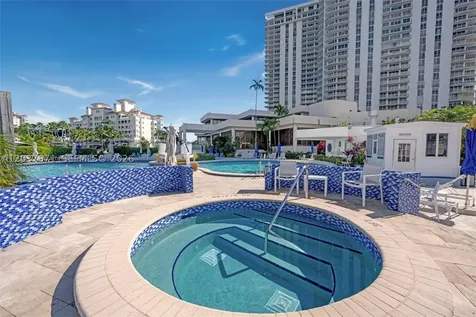 19707 Turnberry Way Aventura FL 33180