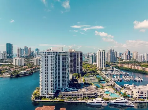 19707 Turnberry Way Aventura FL 33180