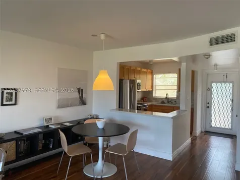 8861 Sunrise Lakes Boulevard Sunrise FL 33322