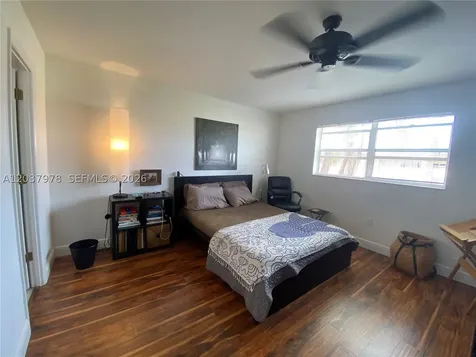 8861 Sunrise Lakes Boulevard Sunrise FL 33322
