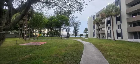 10000 NW 80th Court Hialeah Gardens FL 33016