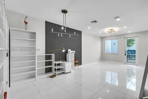 10365 NW 66th Street Doral FL 33178
