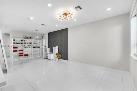 10365 NW 66th Street Doral FL 33178