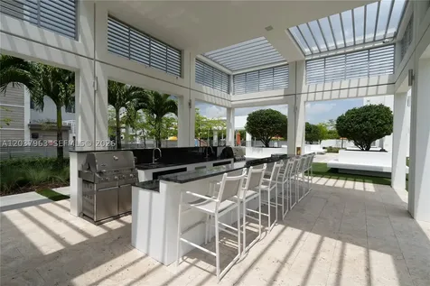 10365 NW 66th Street Doral FL 33178
