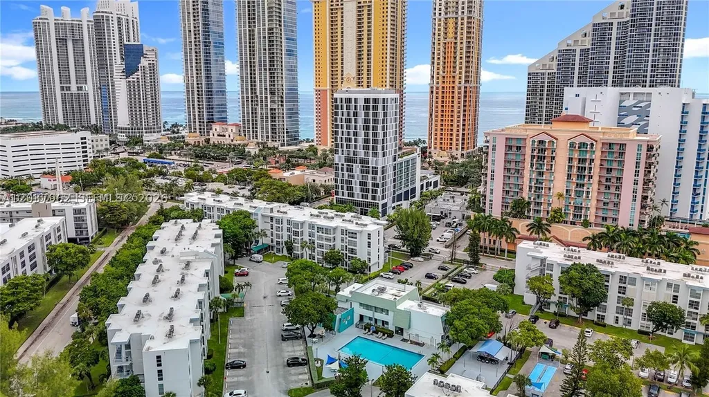 17560 Atlantic Boulevard Sunny Isles Beach FL 33160