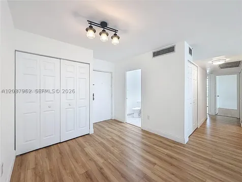 17560 Atlantic Boulevard Sunny Isles Beach FL 33160