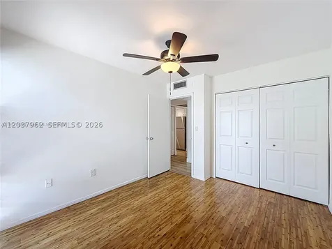 17560 Atlantic Boulevard Sunny Isles Beach FL 33160