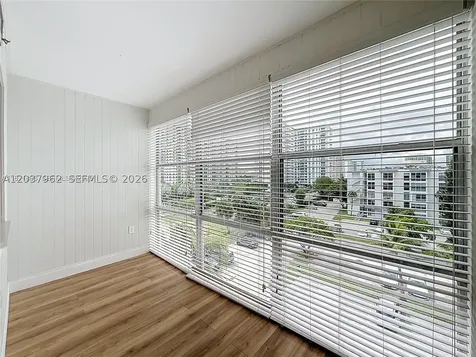 17560 Atlantic Boulevard Sunny Isles Beach FL 33160